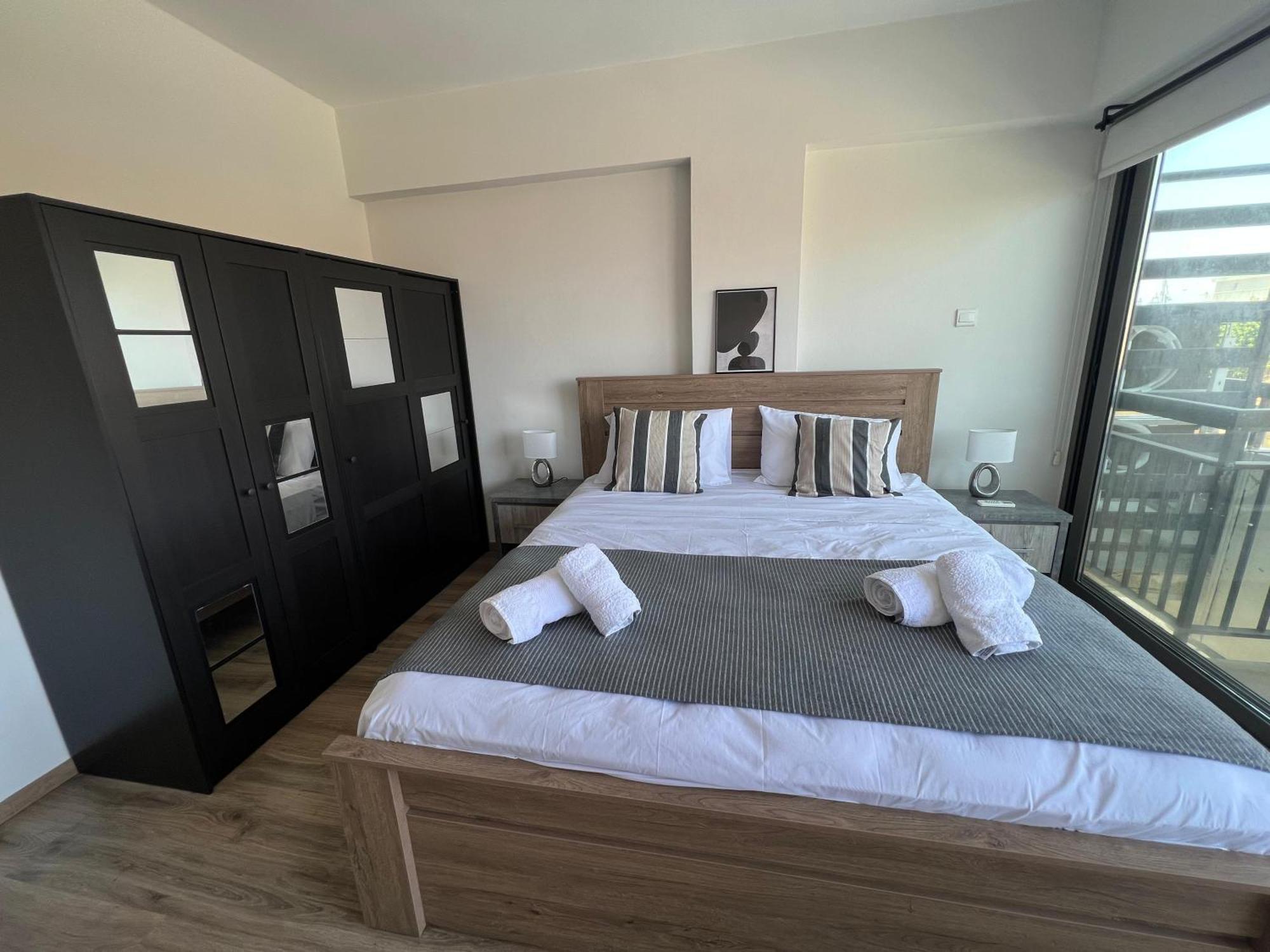 Appartamento Azul Sea View Larnaca Esterno foto